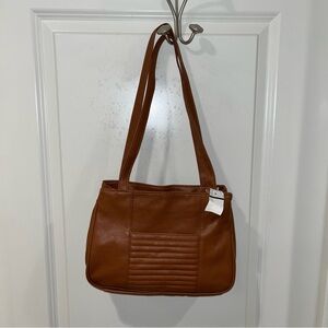 New with tag Brown Leather Shoulder medium Bag